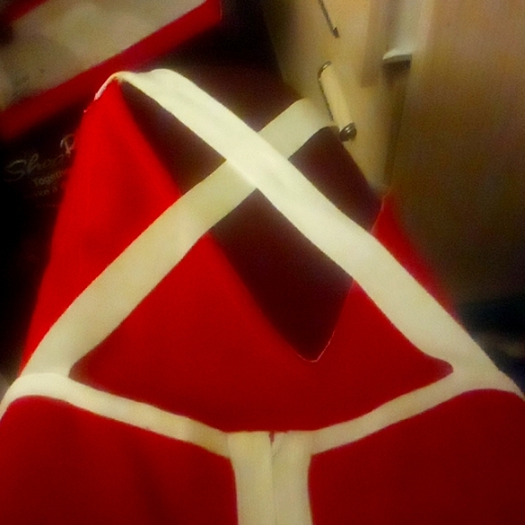 NWOT Brand New! VENUS Red White Criss-cross Back Strap Cocktail Dress - Picture 8 of 10